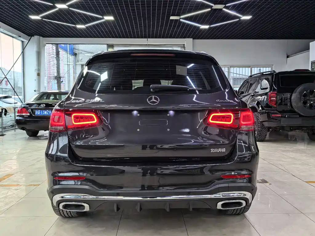 Mercedes-Benz GLC 2021 — фото 14
