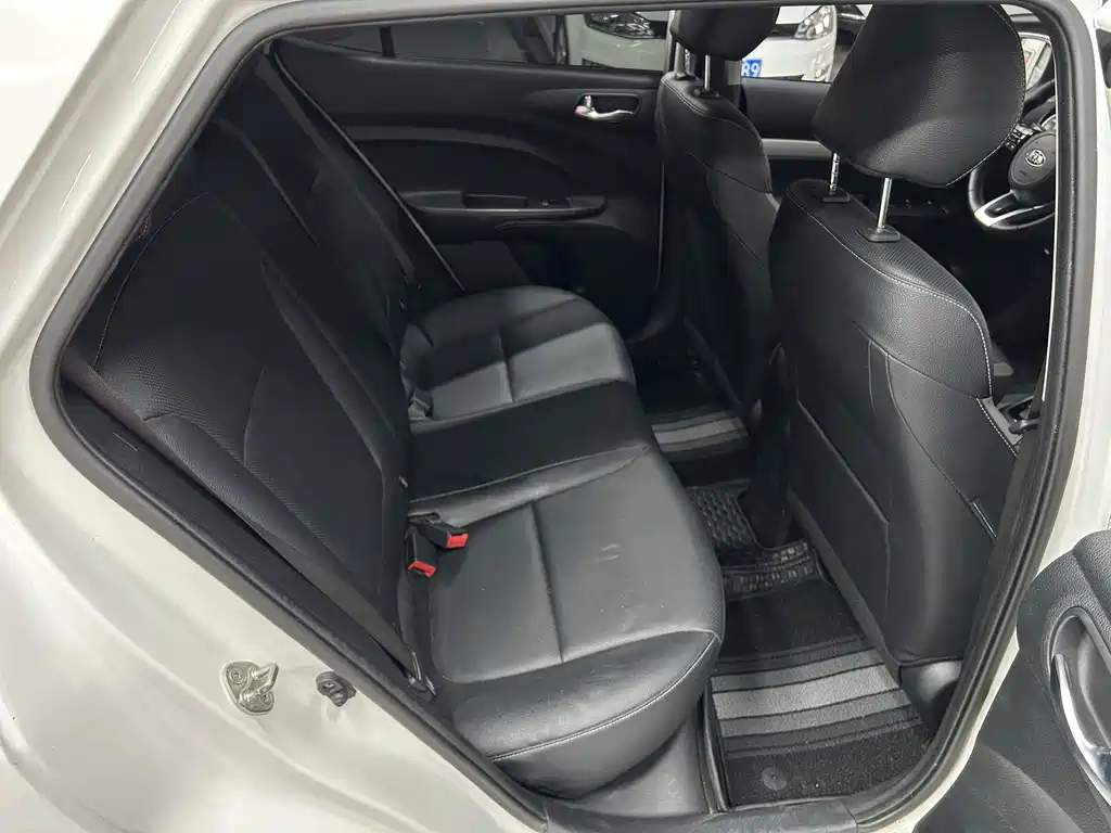Kia KX1 2019 — фото 10