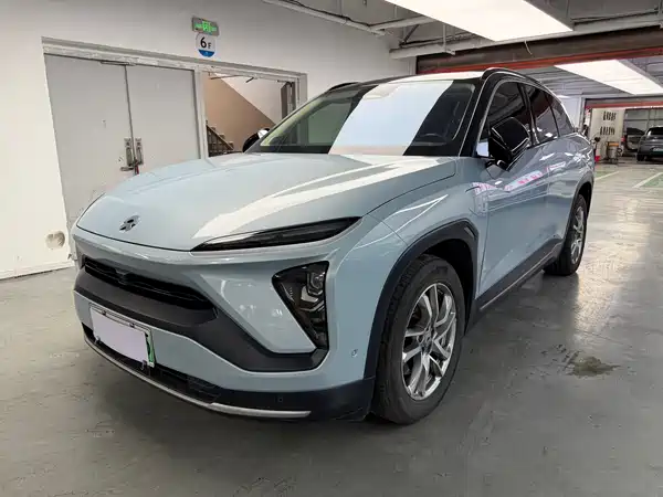 NIO ES6 2020