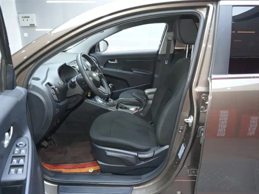Kia Sportage 2014 — фото 14