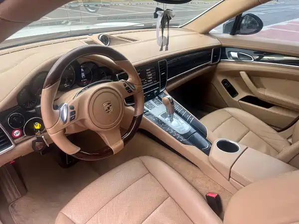 Porsche Panamera 2011