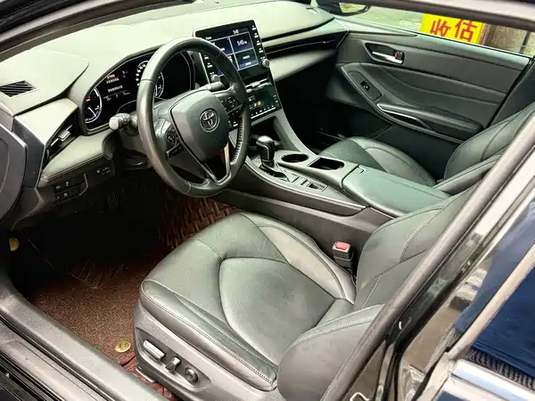 Toyota Avalon 2020