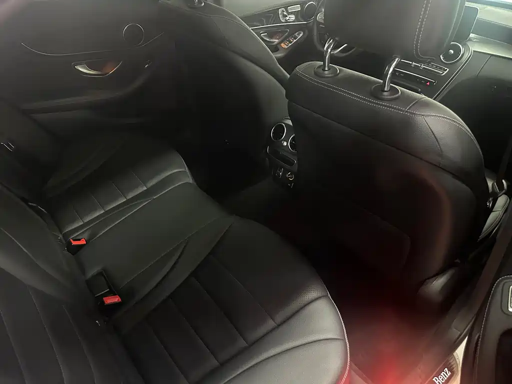 Mercedes-Benz C-Class 2019 — фото 10