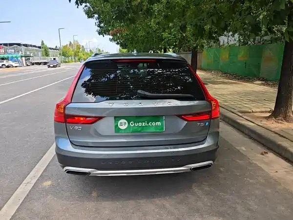 Volvo V90 2018