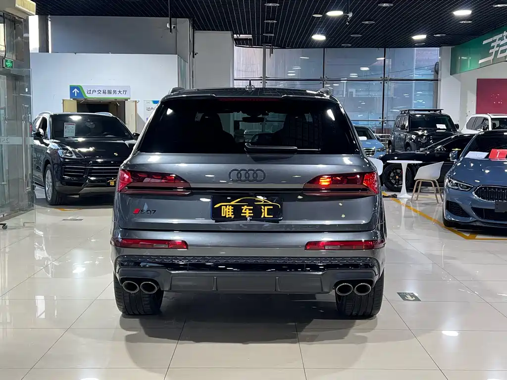 Audi SQ7 2024 — фото 5