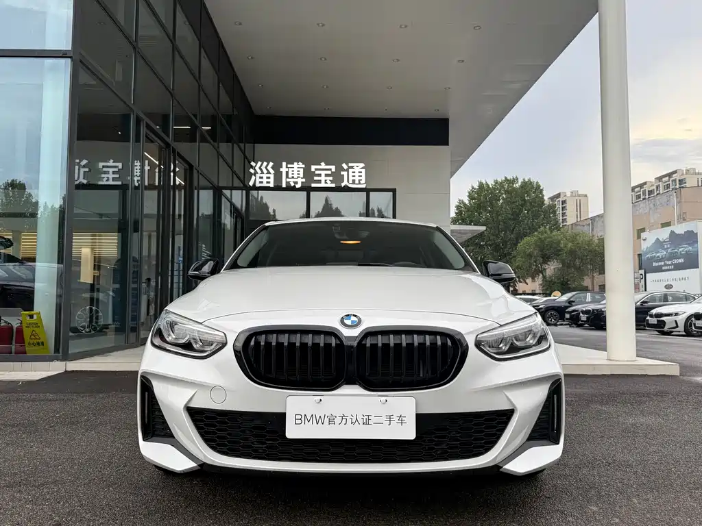 BMW 1 Series 2021