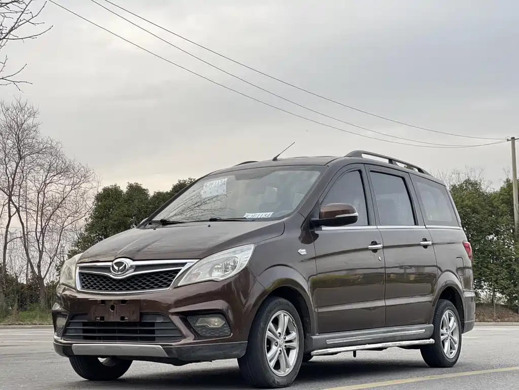 BAIC Huansu H2 2015 — фото 1