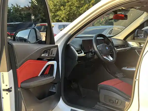 BMW X1 2025
