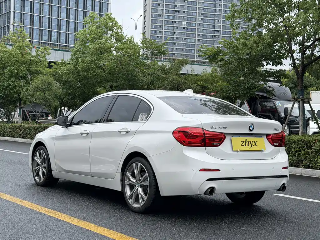 BMW 1 Series 2018
