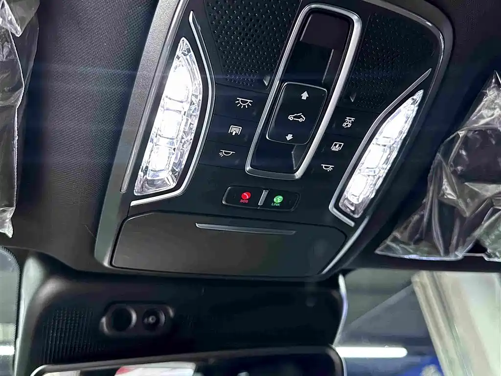 GAC Trumpchi GS8 2023 — фото 21