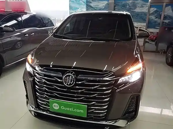 Buick GL8 2023