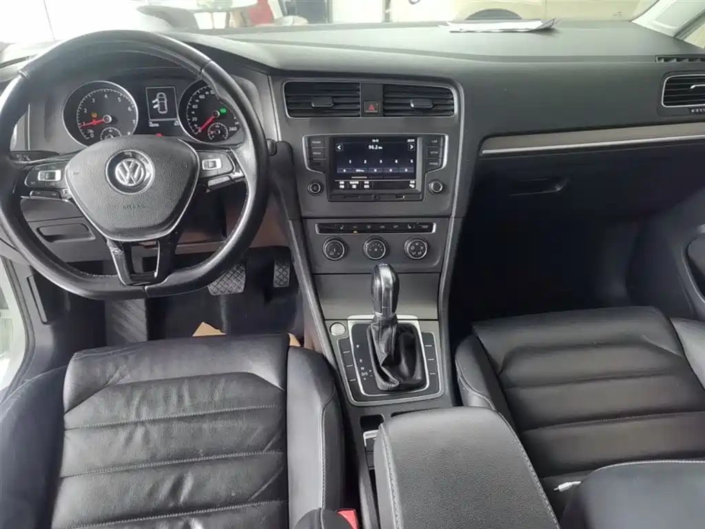 Volkswagen Golf 2015 — фото 10