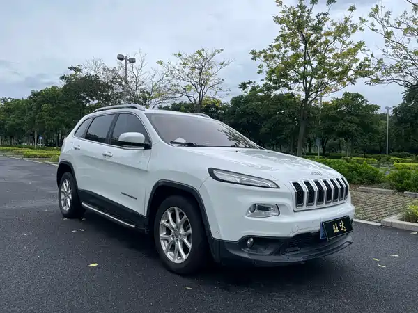 Jeep Cherokee 2017