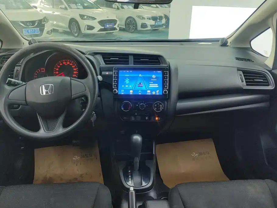 Honda Fit 2020 — фото 12