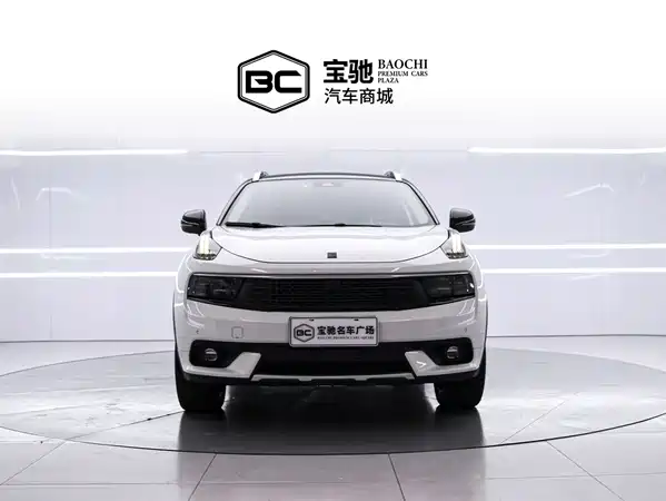 Lynk & Co 01 2018