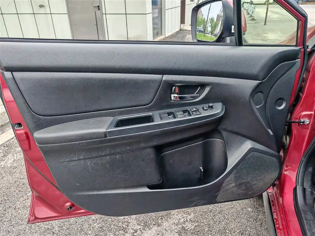 Subaru XV 2015 — фото 20