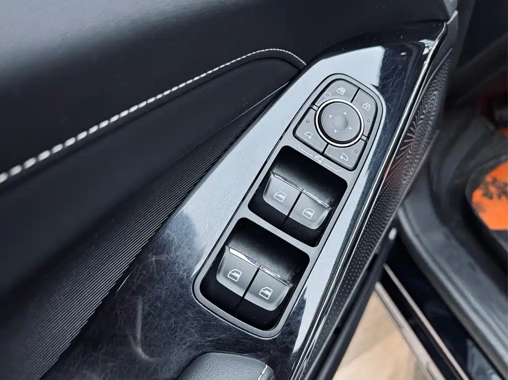 Haval H6 2023 — фото 11