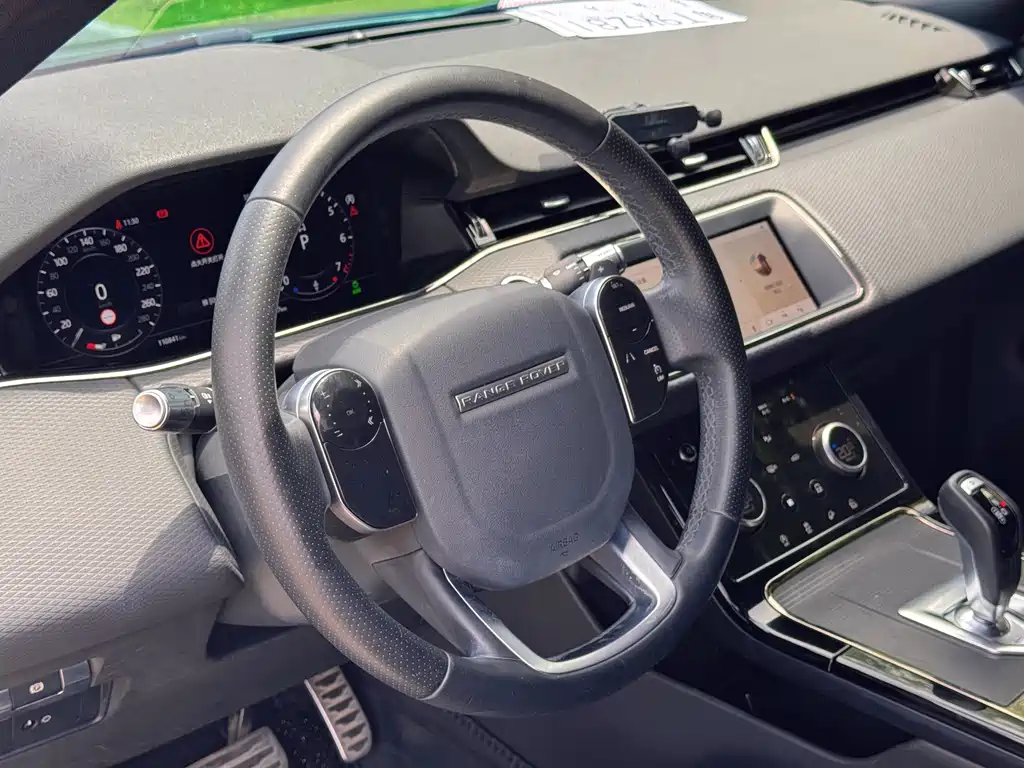Land Rover Evoque 2020 — фото 8