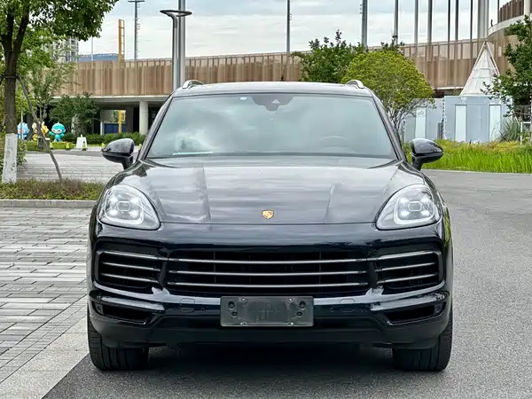 Porsche Cayenne 2019