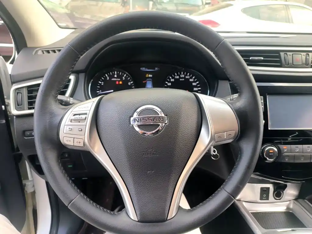 Nissan Qashqai 2018 — фото 3