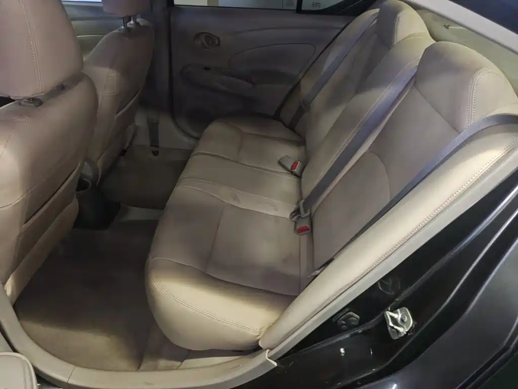Nissan Sunny 2016 — фото 17