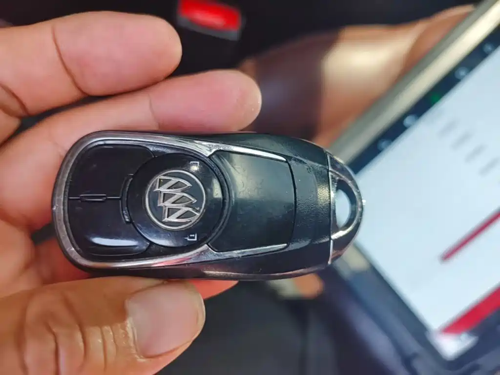 Buick Envision Plus 2015 — фото 9