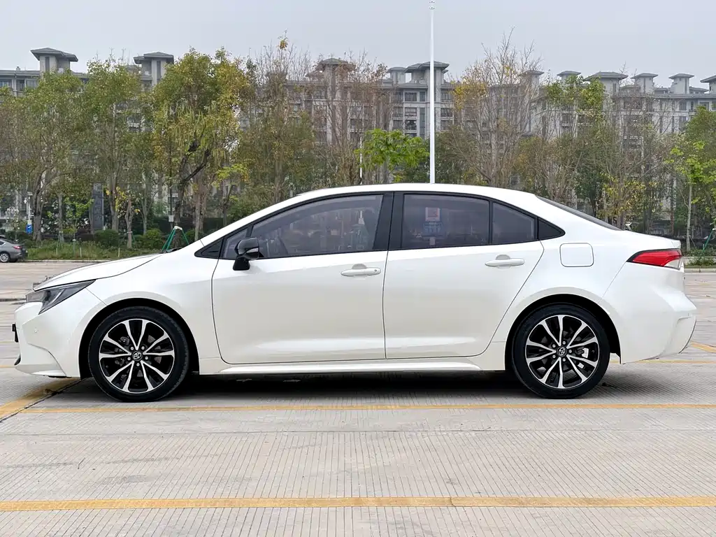 Toyota Levin 2020 — фото 8