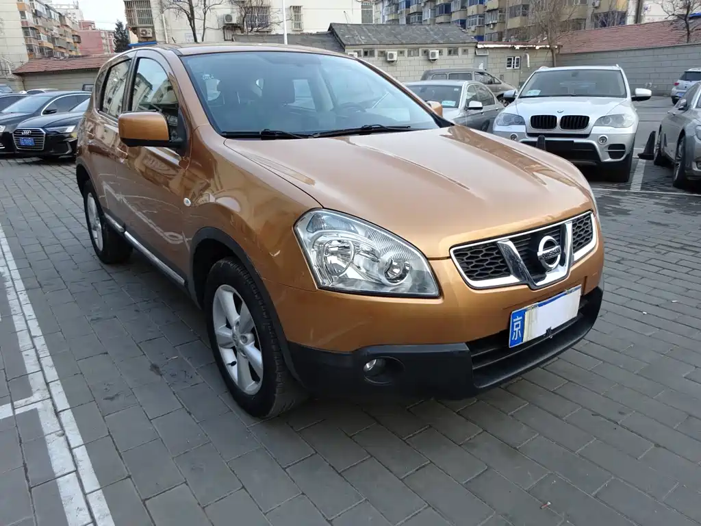 Nissan Qashqai 2014 — фото 3