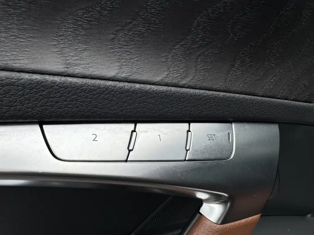 Audi A6L 2023 — фото 11