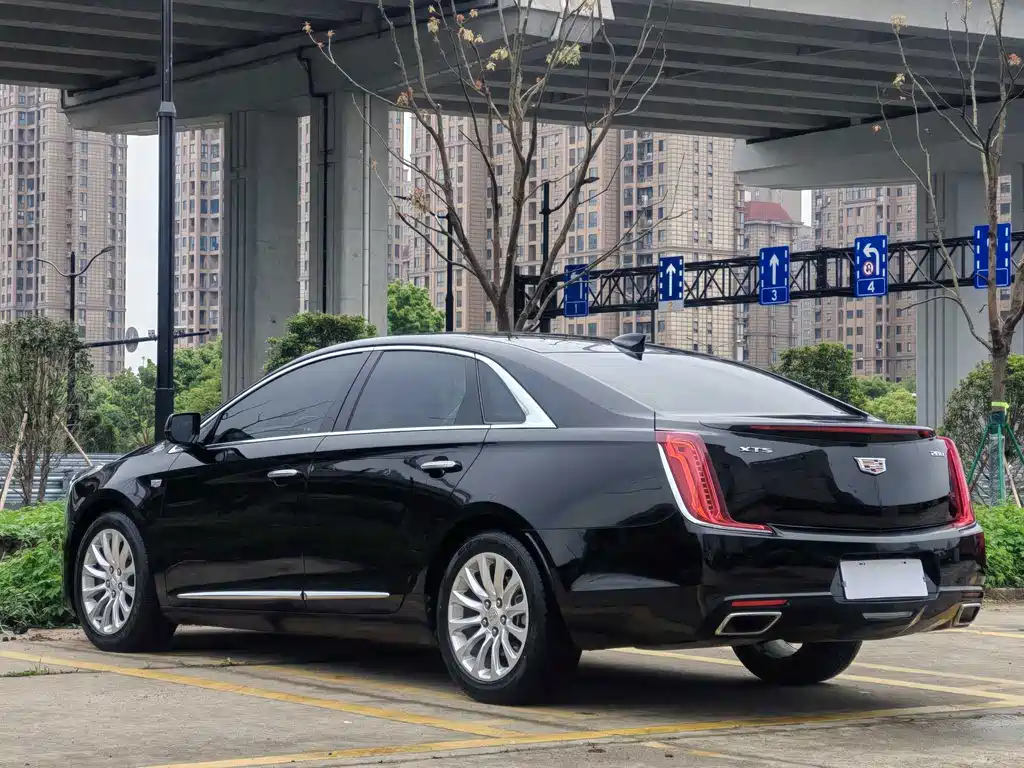 Cadillac XTS 2019 — фото 3