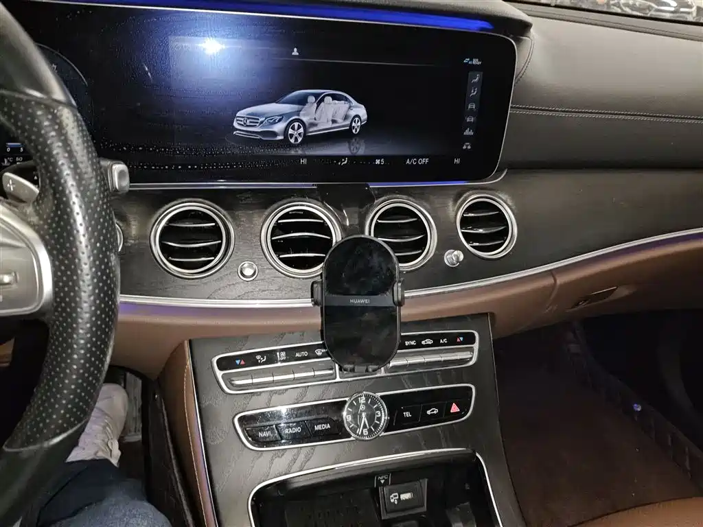Mercedes-Benz E-Class 2019 — фото 5
