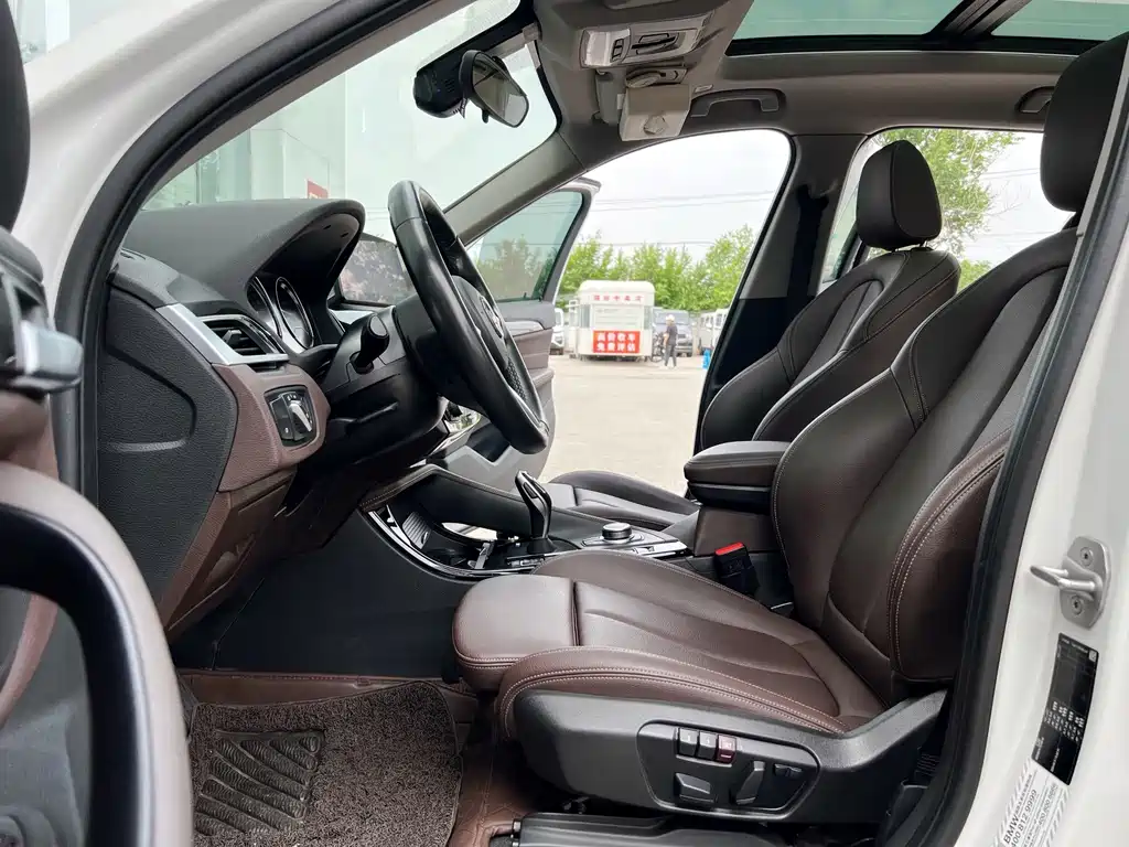 BMW X1 2020 — фото 17