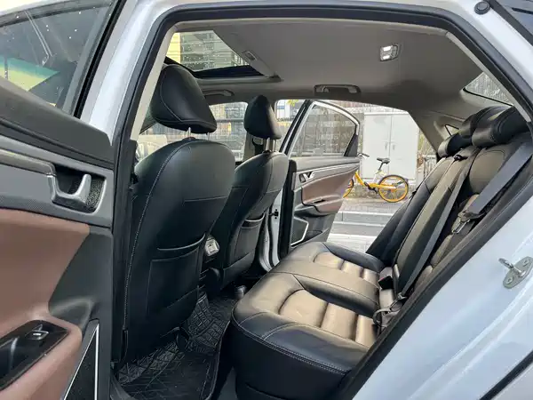 Geely Emgrand GL 2019