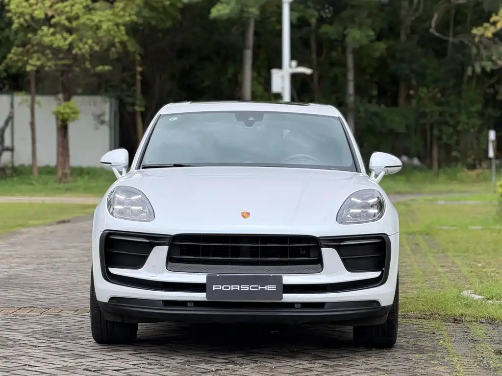 Porsche Macan 2023 — фото 2