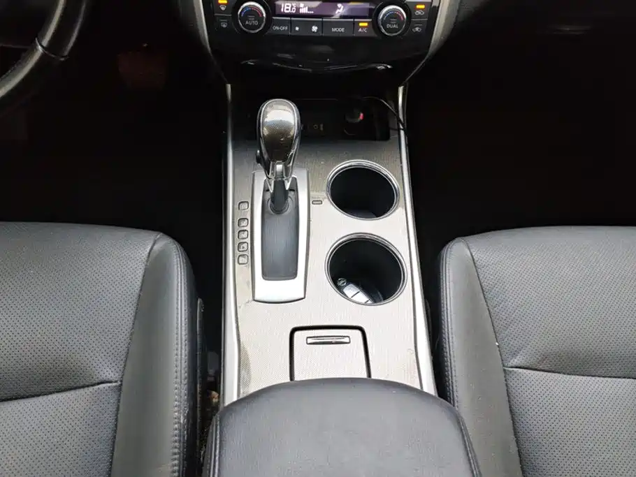 Nissan Teana 2015 — фото 16