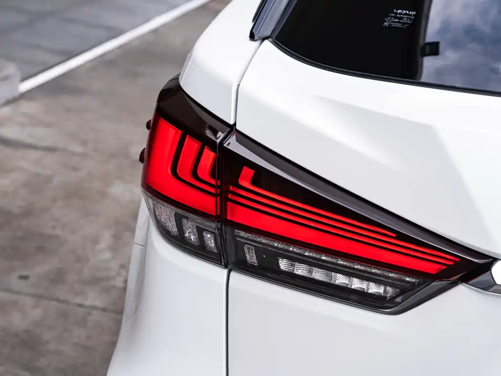 Lexus RX 2019 — фото 7