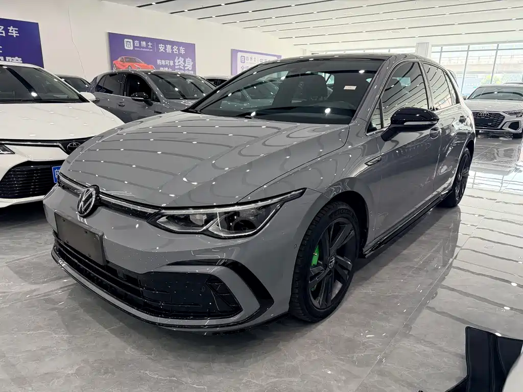 Volkswagen Golf 2023