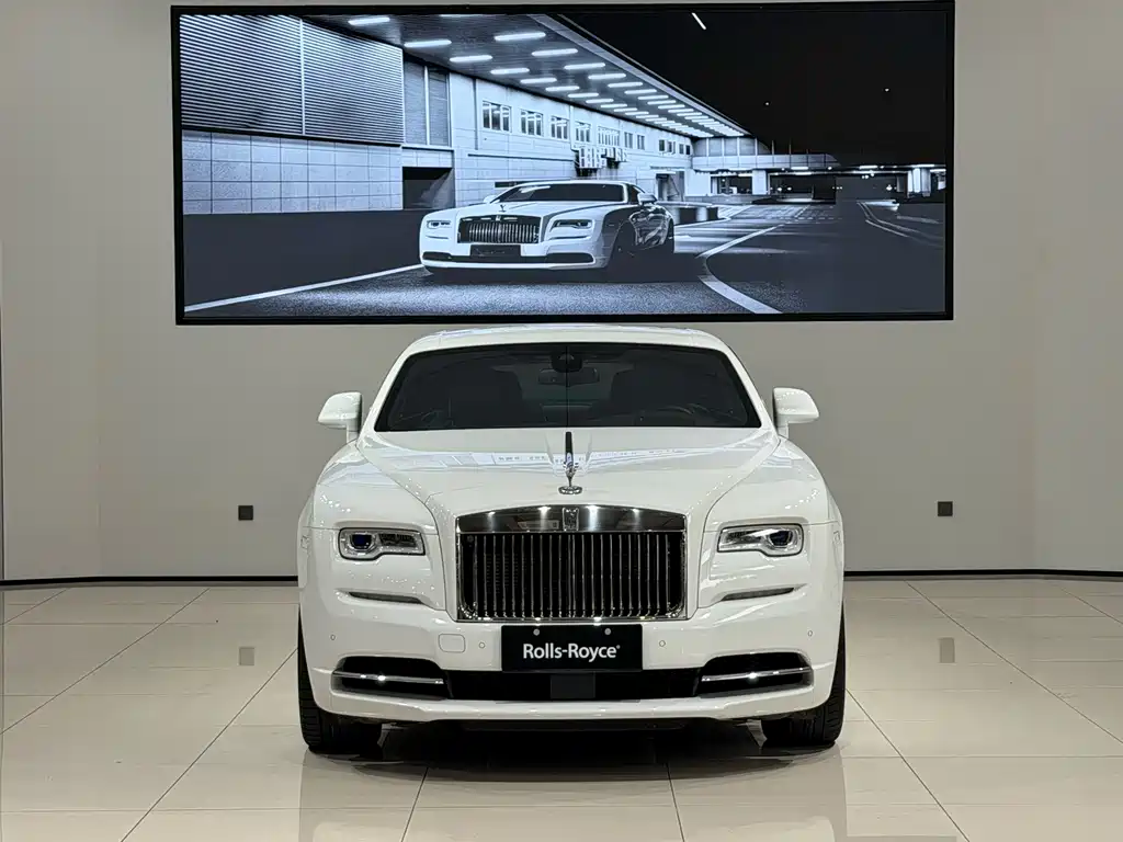 Rolls-Royce Phantom 2021 — фото 2