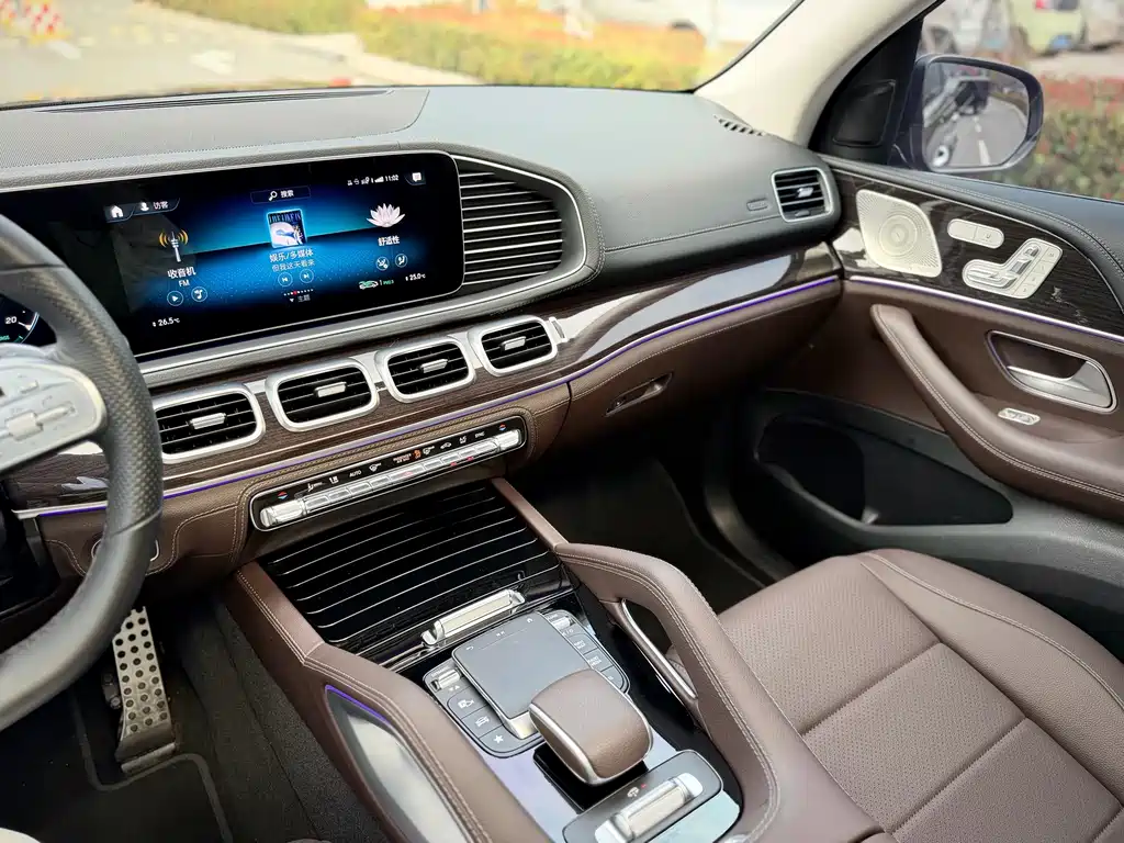 Mercedes-Benz GLS 2023 — фото 7