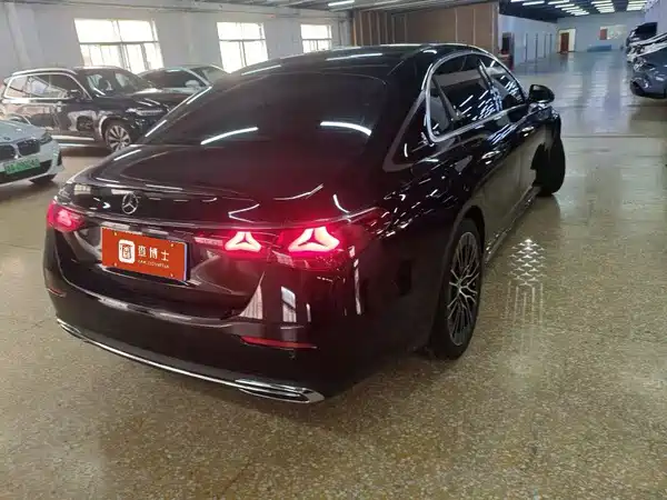 Mercedes-Benz E-Class 2025