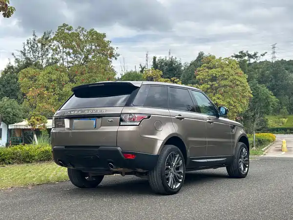 Land Rover Range Rover Sport 2014