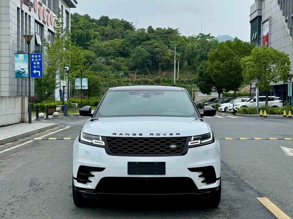 Land Rover Velar 2021 — фото 2