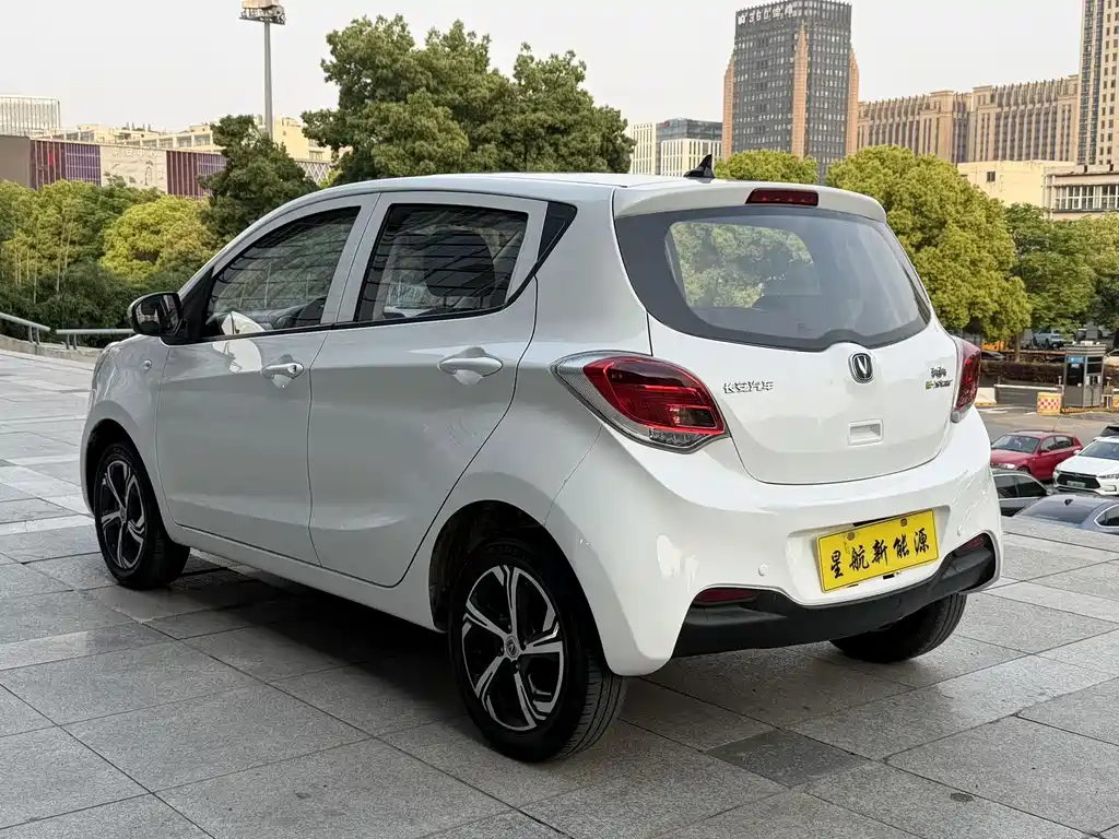 Changan Benben E-Star 2021 — фото 4