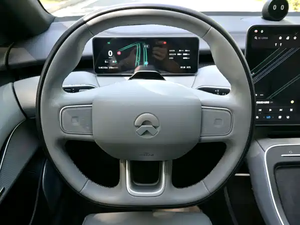 NIO ET5T 2025