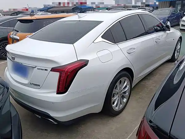 Cadillac CT5 2023