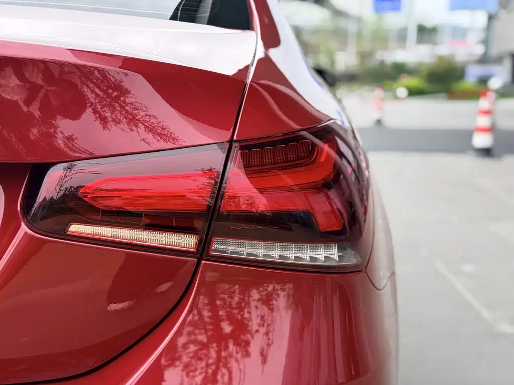 Mercedes-Benz A-Class 2022 — фото 10