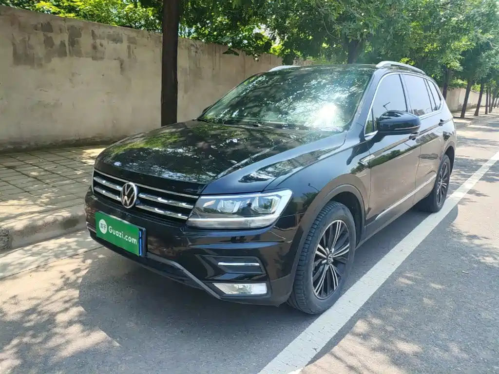 Volkswagen Tiguan L 2020 — фото 2