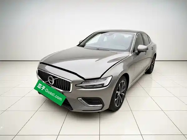 Volvo S60 2021