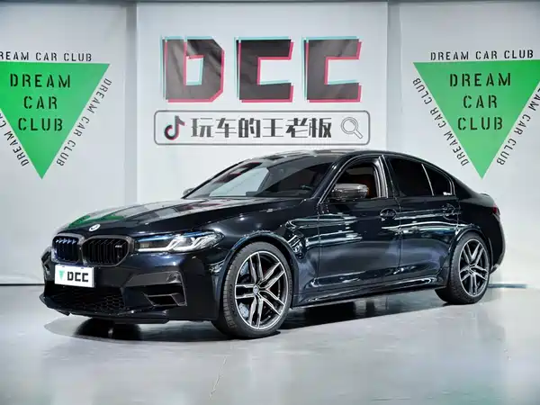 BMW M5 2021