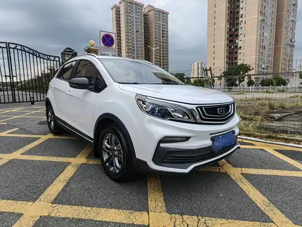 Geely Vision X3 2021